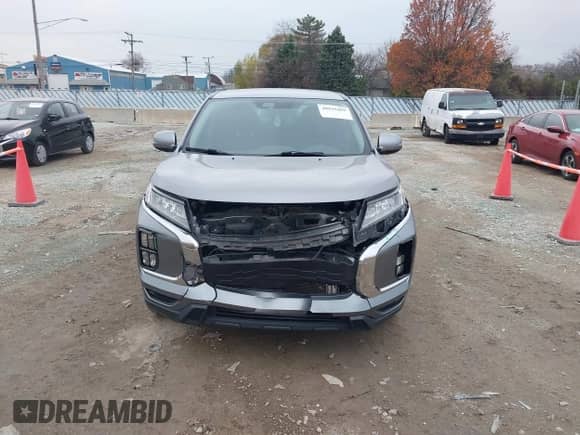 2020 Mitsubishi Outlander SE с VIN JA4AP4AU8LU015085, выставлен на аукционе IAAI как лот 40945489 с пробегом 80 942 миль миль и . История ставок и продаж доступна на DreamBid. Изображение 12.