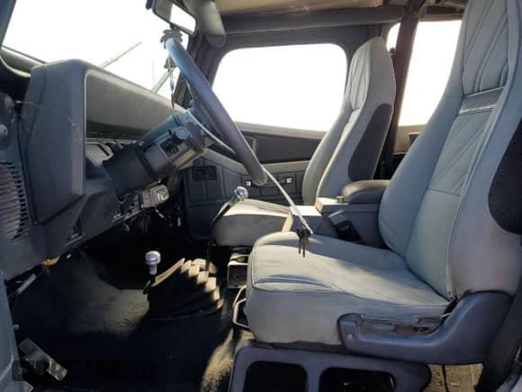 1992 Jeep Wrangler with VIN 2J4FY29S5NJ505850, listed as a Copart auction lot 64117655 with 93,250 mi miles and Clean title. Bid and sale history available at DreamBid. Image 7.