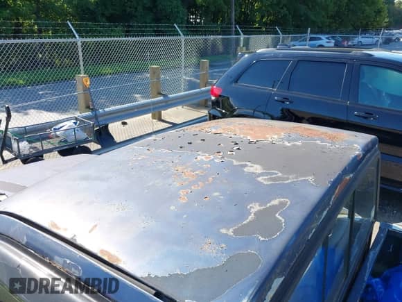 1992 Dodge Dakota SLT z VIN 1B7FL26X9NS643377, wystawiony jako IAAI lot #42844829 z przebiegiem 191 961 mil mil oraz . Historia ofert i sprzedaży dostępna na DreamBid. Obrazek 12.