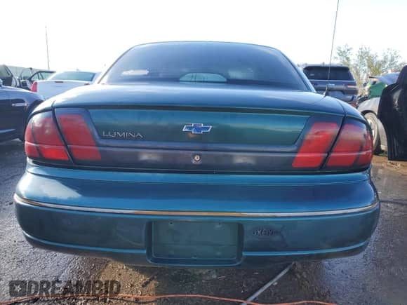 2001 Chevrolet Lumina с VIN 2G1WL52J211158276, выставлен на аукционе Copart как лот 78840584 с пробегом 169 709 миль миль и На запчасти • Non repairable. История ставок и продаж доступна на DreamBid. Изображение 6.