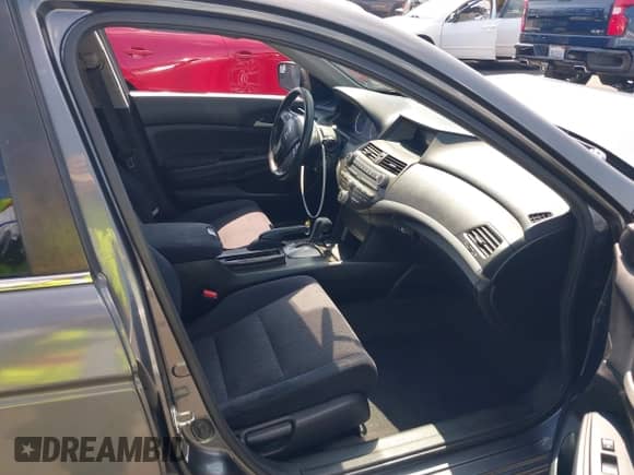 2011 Honda Accord LX с VIN 1HGCP2F34BA140816, выставлен на аукционе IAAI как лот 43283124 с пробегом 87 786 миль миль и . История ставок и продаж доступна на DreamBid. Изображение 5.