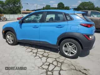 2022 Hyundai Kona SE с VIN KM8K2CABXNU805956, выставлен на аукционе Copart как лот 58337675 с пробегом 58 276 миль миль и Списание • Salvage title. История ставок и продаж доступна на DreamBid. Изображение 2.