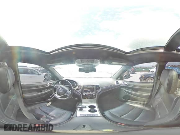 2015 Jeep Grand Cherokee Overland с VIN 1C4RJFCG9FC158375, выставлен на аукционе Copart как лот 64819395 с пробегом 86 722 миль миль и Чистый • Clean title. История ставок и продаж доступна на DreamBid. Изображение 16.