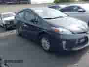 2015 Toyota Prius Advanced z VIN JTDKN3DP9F3070736, wystawiony jako IAAI lot #42777864 z przebiegiem 78 158 mil mil oraz . Historia ofert i sprzedaży dostępna na DreamBid. Obrazek 1.