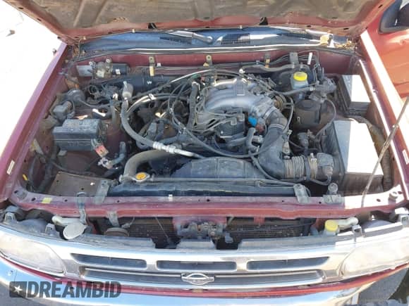 1997 Nissan Pathfinder XE z VIN JN8AR05Y6VW157792, wystawiony jako IAAI lot #43278110 z przebiegiem 220 321 mil mil oraz . Historia ofert i sprzedaży dostępna na DreamBid. Obrazek 10.