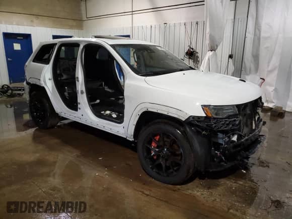 2016 Jeep Grand Cherokee SRT Night с VIN 1C4RJFDJ9GC457196, выставлен на аукционе Copart как лот 73344374 с пробегом Не указан миль и Списание • Salvage title. История ставок и продаж доступна на DreamBid. Изображение 4.