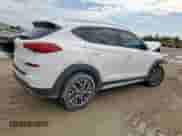 2019 Hyundai Tucson Sport с VIN KM8J33AL7KU033817, выставлен на аукционе Copart как лот 58242025 с пробегом 78 297 миль миль и Списание • Salvage title. История ставок и продаж доступна на DreamBid. Изображение 3.
