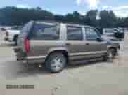 1999 Chevrolet Tahoe with VIN 1GNEC13R2XJ380533, listed as a Copart auction lot 70176575 with 432,182 mi miles and Salvage title. Bid and sale history available at DreamBid. Image 3.
