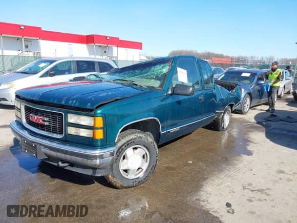 1998 GMC Sierra 1500 с VIN 2GTEK19R4W1524675, выставлен на аукционе IAAI как лот 41751259 с пробегом 88 929 миль миль и . История ставок и продаж доступна на DreamBid. Изображение 2.