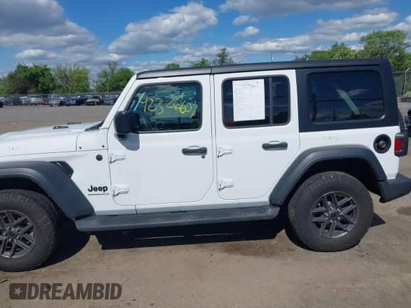 2024 Jeep Wrangler Sport S с VIN 1C4PJXDNXRW108968, выставлен на аукционе IAAI как лот 42326607 с пробегом 44 259 миль миль и . История ставок и продаж доступна на DreamBid. Изображение 14.