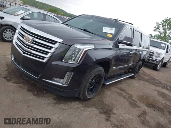 2016 Cadillac Escalade ESV Platinum с VIN 1GYS4KKJXGR325740, выставлен на аукционе IAAI как лот 41785800 с пробегом 188 727 миль миль и . История ставок и продаж доступна на DreamBid. Изображение 2.