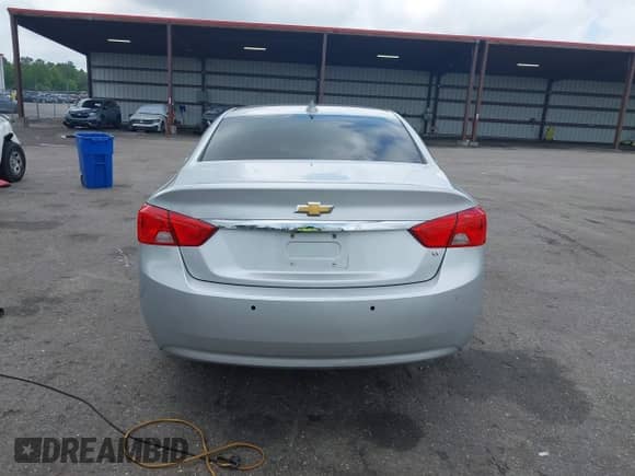 2015 Chevrolet Impala LT с VIN 2G1115SL4F9274962, выставлен на аукционе IAAI как лот 42921465 с пробегом 137 721 миль миль и . История ставок и продаж доступна на DreamBid. Изображение 16.