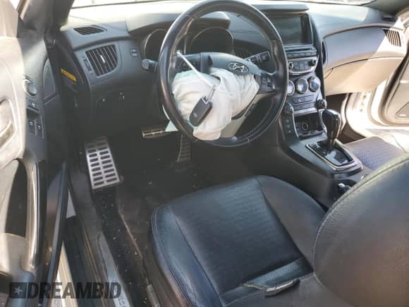 2013 Hyundai Genesis Coupe Track с VIN KMHHU6KJ2DU092061, выставлен на аукционе Copart как лот 46088815 с пробегом 104 599 миль миль и Списание • Salvage title. История ставок и продаж доступна на DreamBid. Изображение 8.