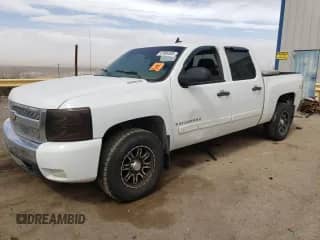 2007 Chevrolet Silverado 1500 1LT with VIN 2GCEC13J571553085, listed as a Copart auction lot 47804935 with Not provided miles and Salvage title. Bid and sale history available at DreamBid. Image 1.