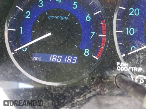 2009 Toyota Sienna XLE z VIN 5TDZK22C19S272510, wystawiony jako IAAI lot #43378731 z przebiegiem 180 183 mil mil oraz . Historia ofert i sprzedaży dostępna na DreamBid. Obrazek 15.