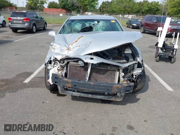 2010 Toyota Camry with VIN 4T1BF3EK4AU072943, listed as a IAAI auction lot 43320849 with 165,552 mi miles and . Bid and sale history available at DreamBid. Image 13.