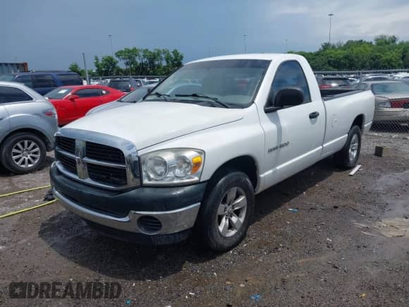 2007 Dodge 1500 SLT с VIN 1D7HA16P47J615901, выставлен на аукционе IAAI как лот 42490619 с пробегом 292 474 миль миль и . История ставок и продаж доступна на DreamBid. Изображение 2.