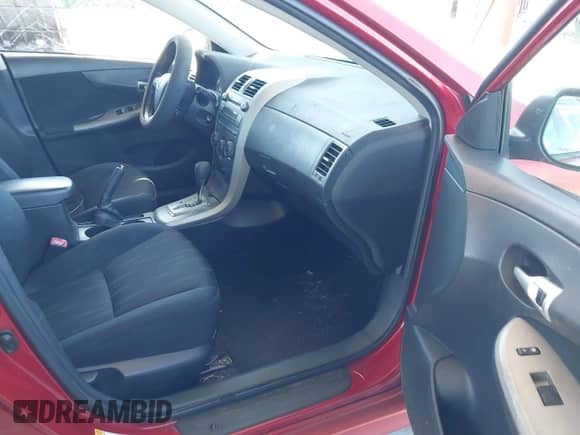 2011 Toyota Corolla S с VIN 2T1BU4EE8BC738209, выставлен на аукционе IAAI как лот 43498096 с пробегом 179 650 миль миль и . История ставок и продаж доступна на DreamBid. Изображение 5.
