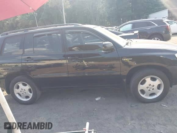2005 Toyota Highlander с VIN JTEEP21A950113212, выставлен на аукционе IAAI как лот 42862590 с пробегом 199 670 миль миль и . История ставок и продаж доступна на DreamBid. Изображение 13.