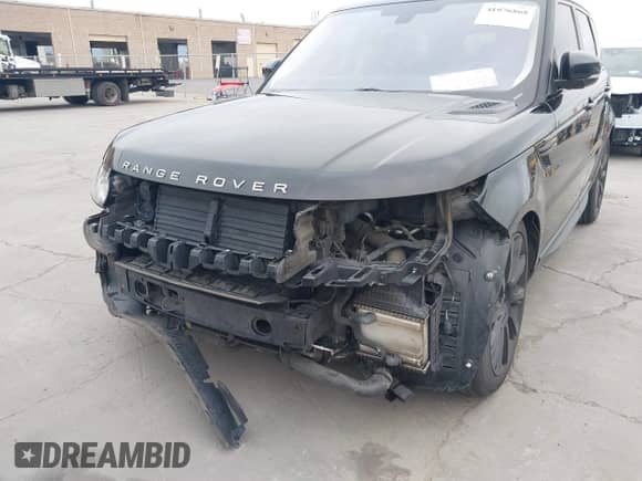 2016 Land Rover Range Rover Sport SE with VIN SALWG2KF7GA653781, listed as a IAAI auction lot 41976868 with 115,042 mi miles and . Bid and sale history available at DreamBid. Image 6.