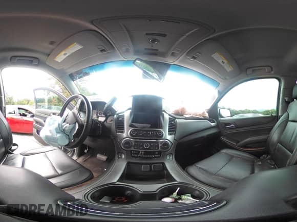 2017 Chevrolet Tahoe LT с VIN 1GNSKBKC7HR118244, выставлен на аукционе IAAI как лот 42849346 с пробегом 126 620 миль миль и . История ставок и продаж доступна на DreamBid. Изображение 19.