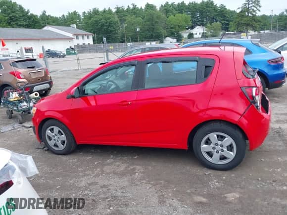 2015 Chevrolet Sonic LS with VIN 1G1JA6SG2F4202444, listed as a IAAI auction lot 42716178 with 124,631 mi miles and . Bid and sale history available at DreamBid. Image 14.