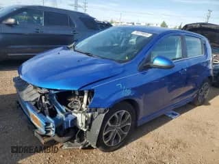 2017 Chevrolet Sonic LT с VIN 1G1JD6SB0H4169281, выставлен на аукционе Copart как лот 70479855 с пробегом 120 844 миль миль и Списание • Salvage title. История ставок и продаж доступна на DreamBid. Изображение 1.
