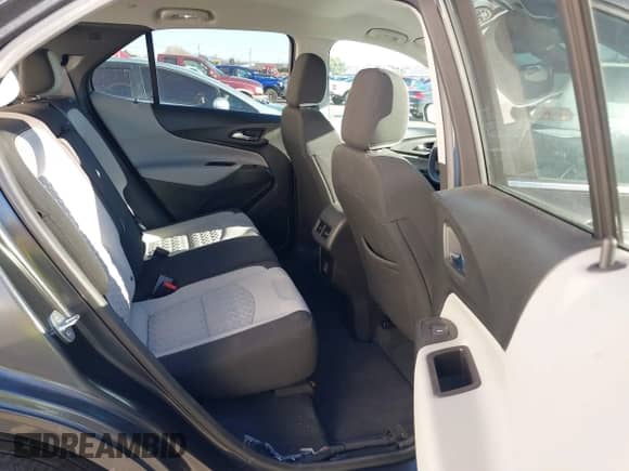 2022 Chevrolet Equinox LT с VIN 2GNAXJEV8N6142600, выставлен на аукционе IAAI как лот 41434931 с пробегом 42 197 миль миль и . История ставок и продаж доступна на DreamBid. Изображение 8.