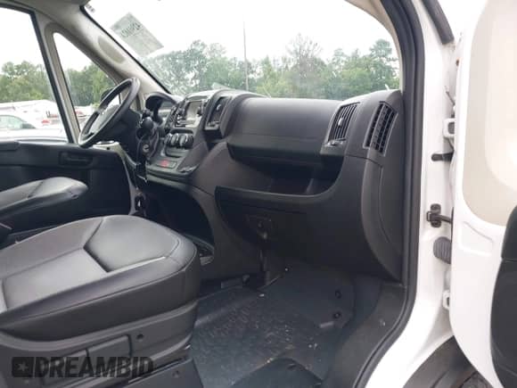 2020 Ram ProMaster Cargo с VIN 3C6TRVDG1LE133540, выставлен на аукционе IAAI как лот 42901024 с пробегом 93 221 миль миль и . История ставок и продаж доступна на DreamBid. Изображение 5.