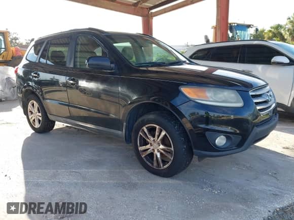 2012 Hyundai Santa Fe Limited with VIN 5XYZK3AB7CG146879, listed as a IAAI auction lot 43080017 with 224,976 mi miles and . Bid and sale history available at DreamBid. Image 1.