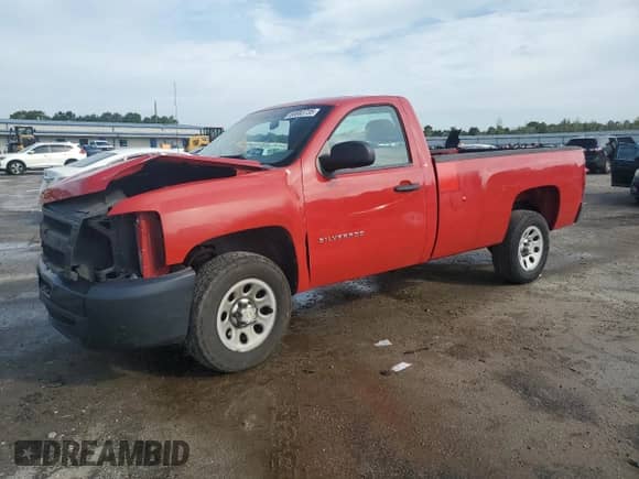 2013 Chevrolet Silverado 1500 Work Truck с VIN 1GCNCPEX4DZ285704, выставлен на аукционе Copart как лот 66983735 с пробегом Не указан миль и Списание • Salvage title. История ставок и продаж доступна на DreamBid. Изображение 1.