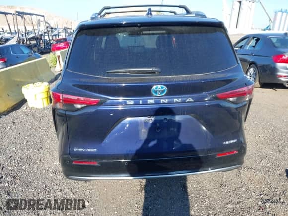 2025 Toyota Sienna Limited с VIN 5TDZSKFC1SS172228, выставлен на аукционе IAAI как лот 42951101 с пробегом 10 641 миль миль и . История ставок и продаж доступна на DreamBid. Изображение 16.