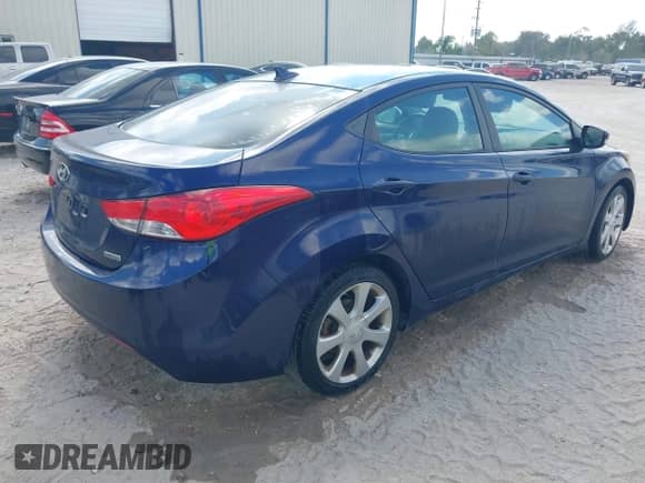 2013 Hyundai Elantra GLS с VIN 5NPDH4AEXDH369923, выставлен на аукционе IAAI как лот 43359770 с пробегом 98 360 миль миль и . История ставок и продаж доступна на DreamBid. Изображение 4.