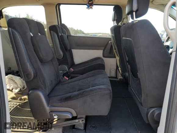2008 Dodge Grand Caravan Cargo with VIN 1D4HN11HX8B183909, listed as a Copart auction lot 69831384 with 240,820 mi miles and Salvage title. Bid and sale history available at DreamBid. Image 11.