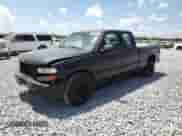 2002 Chevrolet Silverado 1500 LS с VIN 2GCEC19W621296367, выставлен на аукционе Copart как лот 51610115 с пробегом 354 846 миль миль и Списание • Salvage title. История ставок и продаж доступна на DreamBid. Изображение 1.