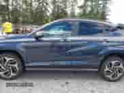2025 Hyundai Kona N Line S z VIN KM8HBCA33SU190777, wystawiony jako IAAI lot #42639810 z przebiegiem 6 167 mil mil oraz . Historia ofert i sprzedaży dostępna na DreamBid. Obrazek 14.