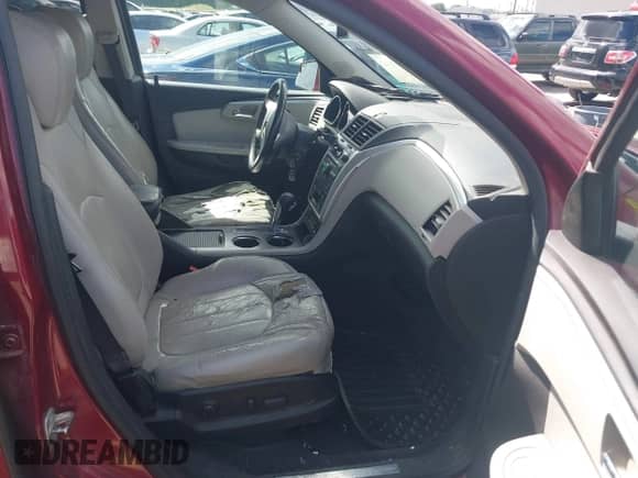 2010 Chevrolet Traverse LTZ with VIN 1GNLVHED0AJ264136, listed as a IAAI auction lot 42261342 with 240,256 mi miles and . Bid and sale history available at DreamBid. Image 5.