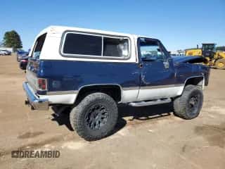 1984 Chevrolet Blazer K10 Utility HT с VIN 1G8EK18HXEF147649, выставлен на аукционе Copart как лот 48030265 с пробегом 77 593 миль миль и Списание • Salvage title. История ставок и продаж доступна на DreamBid. Изображение 3.
