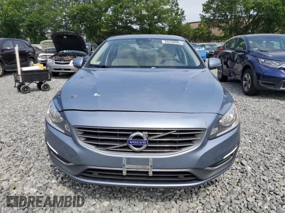2017 Volvo S60 Inscription с VIN LYV402TK8HB143349, выставлен на аукционе Copart как лот 60250865 с пробегом 109 301 миль миль и Списание • Salvage title. История ставок и продаж доступна на DreamBid. Изображение 5.
