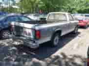 1992 Dodge Dakota S z VIN 1B7GL26X0NS547044, wystawiony jako IAAI lot #42285555 z przebiegiem 74 180 mil mil oraz . Historia ofert i sprzedaży dostępna na DreamBid. Obrazek 4.