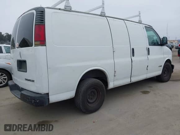 2002 Chevrolet Express Cargo с VIN 1GCFG15W621189520, выставлен на аукционе IAAI как лот 42454006 с пробегом 169 451 миль миль и . История ставок и продаж доступна на DreamBid. Изображение 4.