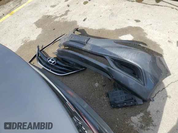 2011 Hyundai Sonata GLS с VIN 5NPEB4AC3BH176448, выставлен на аукционе Copart как лот 86835495 с пробегом Не указан миль и На запчасти • Non repairable. История ставок и продаж доступна на DreamBid. Изображение 12.