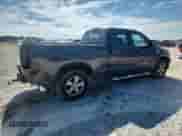 2012 Toyota Tundra z VIN 5TFRY5F13CX123560, wystawiony jako Copart lot #71097505 z przebiegiem 190 171 mil mil oraz Szkoda całkowita • Salvage title. Historia ofert i sprzedaży dostępna na DreamBid. Obrazek 3.