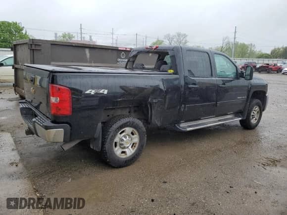 2009 Chevrolet Silverado 2500HD LT с VIN 1GCHK53K49F182139, выставлен на аукционе Copart как лот 57809525 с пробегом 117 857 миль миль и Чистый • Clean title. История ставок и продаж доступна на DreamBid. Изображение 3.