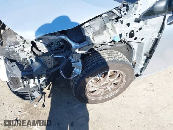 2016 Toyota Prius Two с VIN JTDZN3EU6GJ050539, выставлен на аукционе IAAI как лот 41825085 с пробегом 116 373 миль миль и . История ставок и продаж доступна на DreamBid. Изображение 6.