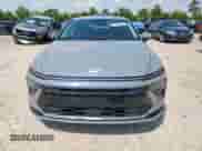 2025 Hyundai Sonata SEL z VIN KMHL64JA3SA452298, wystawiony jako Copart lot #70425325 z przebiegiem 14 803 mil mil oraz Szkoda całkowita • Salvage title. Historia ofert i sprzedaży dostępna na DreamBid. Obrazek 5.