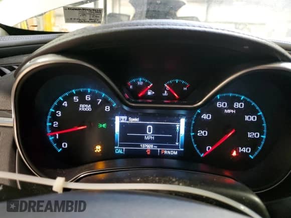 2019 Chevrolet Impala Premier z VIN 2G1105S39K9142521, wystawiony jako Copart lot #66862795 z przebiegiem 137 928 mil mil oraz Czysty tytuł • Clean title. Historia ofert i sprzedaży dostępna na DreamBid. Obrazek 9.