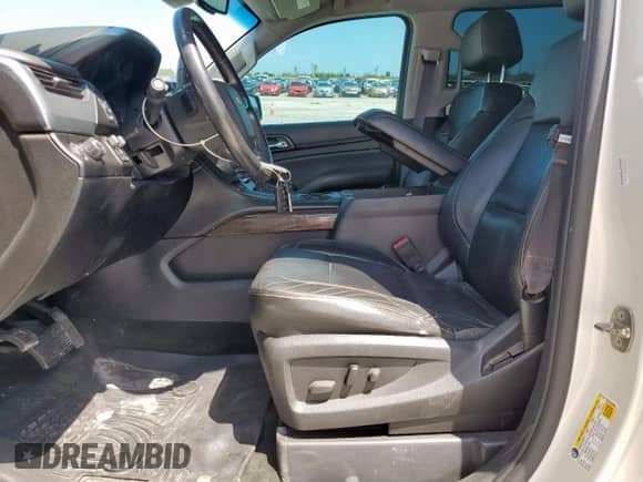 2015 Chevrolet Suburban LT z VIN 1GNSCJKC5FR528464, wystawiony jako Copart lot #70895855 z przebiegiem 164 869 mil mil oraz Szkoda całkowita • Salvage title. Historia ofert i sprzedaży dostępna na DreamBid. Obrazek 7.