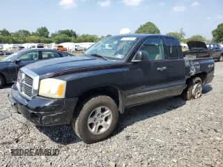 2006 Dodge Dakota SLT with VIN 1D7HW42K76S516107, listed as a Copart auction lot 67971825 with 89,473 mi miles and Salvage title. Bid and sale history available at DreamBid. Image 1.