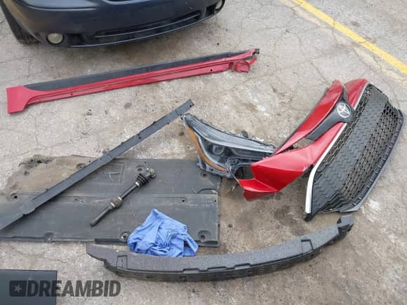 2021 Toyota Corolla XSE с VIN JTNA4MBE9M3140914, выставлен на аукционе IAAI как лот 42336457 с пробегом Не указан миль и . История ставок и продаж доступна на DreamBid. Изображение 12.